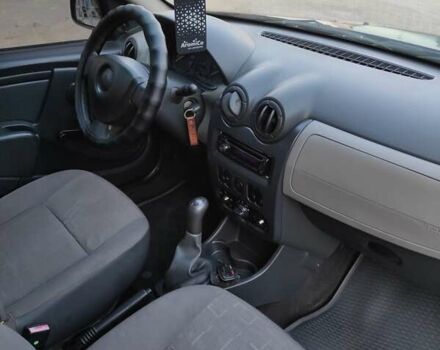 Синий Дачия Сандеро, объемом двигателя 1.4 л и пробегом 135 тыс. км за 4250 $, фото 9 на Automoto.ua