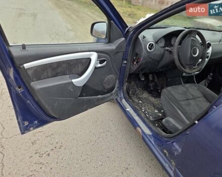 Синій Дачія Sandero, об'ємом двигуна 1.4 л та пробігом 197 тис. км за 2450 $, фото 10 на Automoto.ua