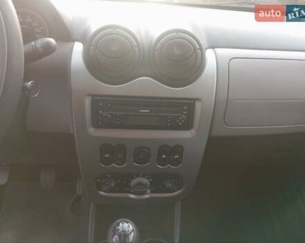 Синий Дачия Сандеро, объемом двигателя 1.2 л и пробегом 157 тыс. км за 4500 $, фото 9 на Automoto.ua