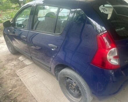 Синий Дачия Сандеро, объемом двигателя 1.1 л и пробегом 209 тыс. км за 3700 $, фото 2 на Automoto.ua