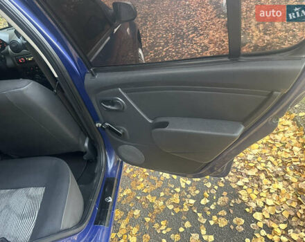 Дачия Сандеро 2009 в Полтаве на Automoto.ua Синий Дачия Сандеро, объемом двигателя 1.39 л и пробегом 234 тыс. км за 4500 $, фото 22 на Automoto.ua