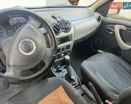 Синий Дачия Сандеро, объемом двигателя 1.4 л и пробегом 260 тыс. км за 4050 $, фото 8 на Automoto.ua