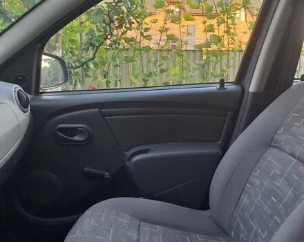 Синий Дачия Сандеро, объемом двигателя 1.4 л и пробегом 146 тыс. км за 4600 $, фото 9 на Automoto.ua