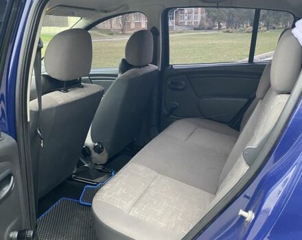 Синий Дачия Сандеро, объемом двигателя 1.4 л и пробегом 219 тыс. км за 4800 $, фото 5 на Automoto.ua