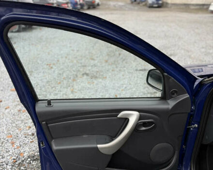 Синий Дачия Сандеро, объемом двигателя 1.2 л и пробегом 140 тыс. км за 4499 $, фото 76 на Automoto.ua