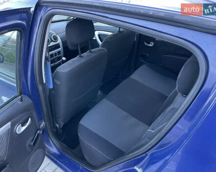 Синий Дачия Сандеро, объемом двигателя 1.4 л и пробегом 246 тыс. км за 4600 $, фото 10 на Automoto.ua
