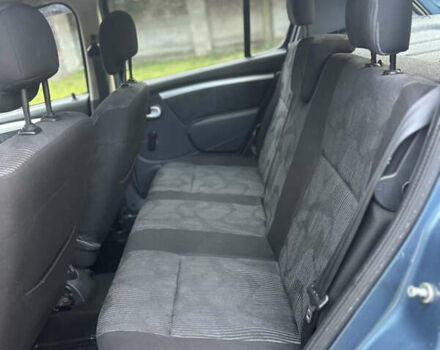Синій Дачія Sandero, об'ємом двигуна 1.4 л та пробігом 179 тис. км за 4599 $, фото 14 на Automoto.ua