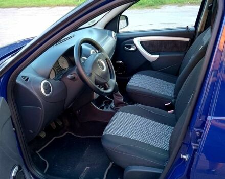 Синій Дачія Sandero, об'ємом двигуна 1.4 л та пробігом 170 тис. км за 4699 $, фото 5 на Automoto.ua