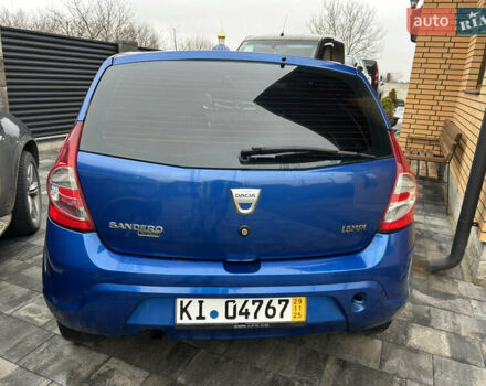 Синий Дачия Сандеро, объемом двигателя 1.6 л и пробегом 117 тыс. км за 4600 $, фото 4 на Automoto.ua