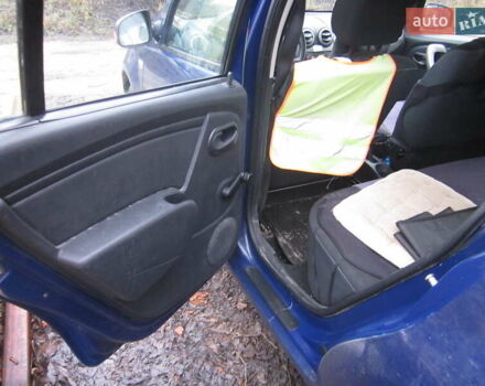 Синий Дачия Сандеро, объемом двигателя 1.4 л и пробегом 227 тыс. км за 3800 $, фото 9 на Automoto.ua
