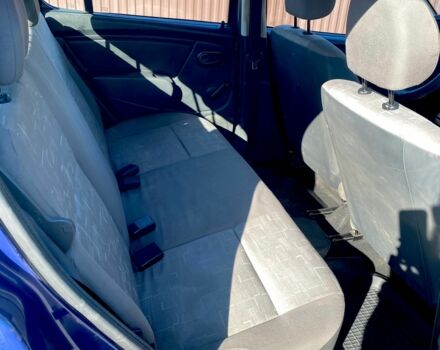 Синій Дачія Sandero, об'ємом двигуна 1.4 л та пробігом 134 тис. км за 4000 $, фото 5 на Automoto.ua