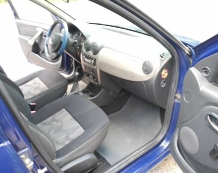 Синий Дачия Сандеро, объемом двигателя 1.4 л и пробегом 176 тыс. км за 4500 $, фото 9 на Automoto.ua