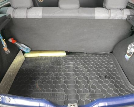 Синий Дачия Сандеро, объемом двигателя 1.4 л и пробегом 147 тыс. км за 1900 $, фото 5 на Automoto.ua