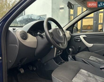 Синий Дачия Сандеро, объемом двигателя 1.4 л и пробегом 201 тыс. км за 4550 $, фото 28 на Automoto.ua