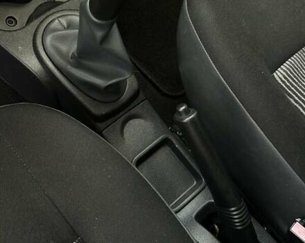 Синий Дачия Сандеро, объемом двигателя 1.4 л и пробегом 201 тыс. км за 4550 $, фото 27 на Automoto.ua