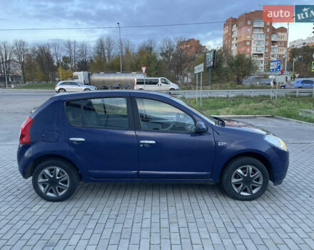 Синий Дачия Сандеро, объемом двигателя 1.4 л и пробегом 246 тыс. км за 4600 $, фото 3 на Automoto.ua