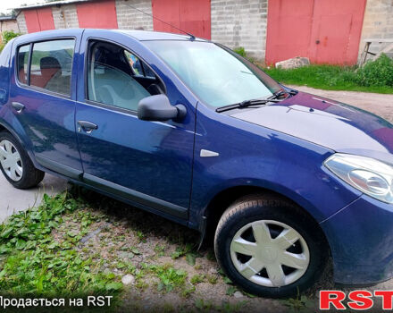 Синий Дачия Сандеро, объемом двигателя 1.4 л и пробегом 157 тыс. км за 4700 $, фото 3 на Automoto.ua