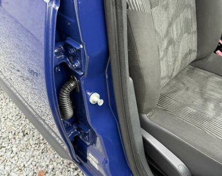 Синий Дачия Сандеро, объемом двигателя 1.2 л и пробегом 140 тыс. км за 4499 $, фото 116 на Automoto.ua