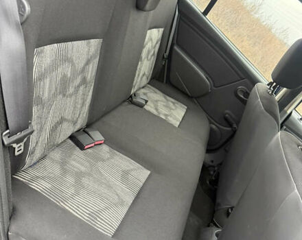 Синій Дачія Sandero, об'ємом двигуна 1.4 л та пробігом 106 тис. км за 4950 $, фото 29 на Automoto.ua