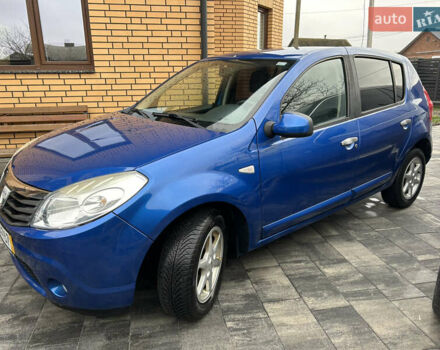 Синий Дачия Сандеро, объемом двигателя 1.6 л и пробегом 117 тыс. км за 4600 $, фото 2 на Automoto.ua