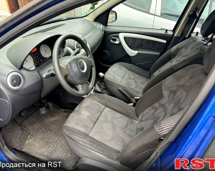 Синій Дачія Sandero, об'ємом двигуна 1.4 л та пробігом 149 тис. км за 4600 $, фото 7 на Automoto.ua