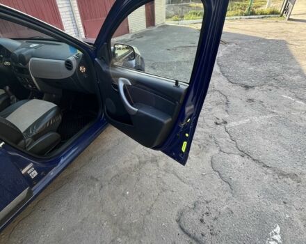 Синий Дачия Сандеро, объемом двигателя 1.2 л и пробегом 204 тыс. км за 4750 $, фото 7 на Automoto.ua