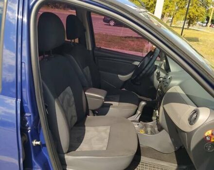 Синій Дачія Sandero, об'ємом двигуна 1.4 л та пробігом 167 тис. км за 3900 $, фото 4 на Automoto.ua