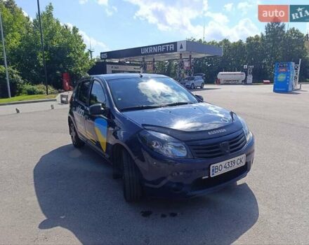 Синий Дачия Сандеро, объемом двигателя 1.4 л и пробегом 260 тыс. км за 4050 $, фото 2 на Automoto.ua