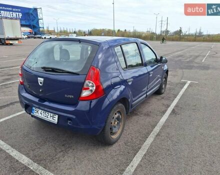 Синий Дачия Сандеро, объемом двигателя 1.4 л и пробегом 155 тыс. км за 4000 $, фото 3 на Automoto.ua