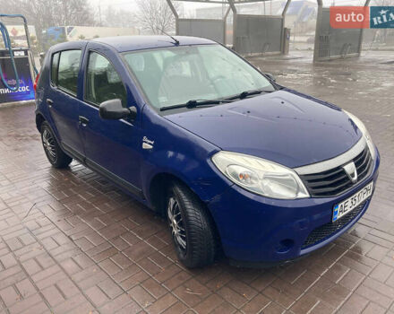 Синий Дачия Сандеро, объемом двигателя 1.39 л и пробегом 184 тыс. км за 3100 $, фото 2 на Automoto.ua