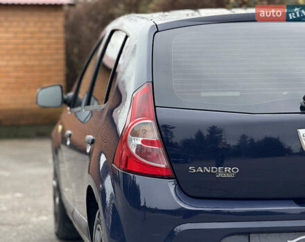 Синій Дачія Sandero, об'ємом двигуна 1.39 л та пробігом 265 тис. км за 3999 $, фото 12 на Automoto.ua