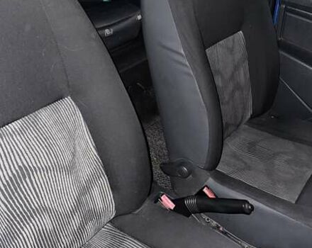 Синій Дачія Sandero, об'ємом двигуна 1.2 л та пробігом 160 тис. км за 3500 $, фото 7 на Automoto.ua