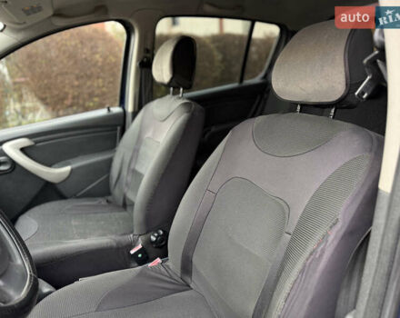 Синій Дачія Sandero, об'ємом двигуна 1.39 л та пробігом 265 тис. км за 3999 $, фото 23 на Automoto.ua