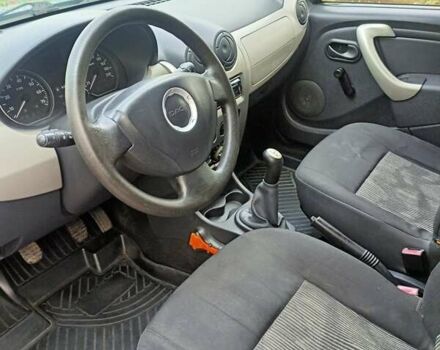 Синий Дачия Сандеро, объемом двигателя 1.1 л и пробегом 202 тыс. км за 3800 $, фото 4 на Automoto.ua