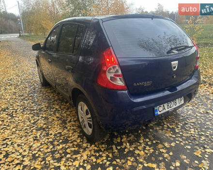 Дачия Сандеро 2009 в Полтаве на Automoto.ua Синий Дачия Сандеро, объемом двигателя 1.39 л и пробегом 234 тыс. км за 4500 $, фото 3 на Automoto.ua