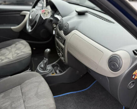 Синий Дачия Сандеро, объемом двигателя 1.2 л и пробегом 140 тыс. км за 4499 $, фото 80 на Automoto.ua