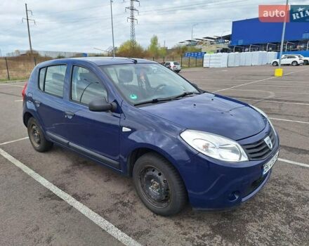 Синий Дачия Сандеро, объемом двигателя 1.4 л и пробегом 155 тыс. км за 4000 $, фото 2 на Automoto.ua