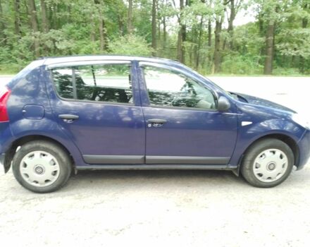 Синий Дачия Сандеро, объемом двигателя 1.4 л и пробегом 176 тыс. км за 4500 $, фото 3 на Automoto.ua