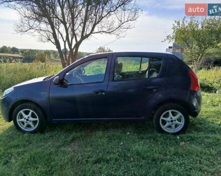 Синий Дачия Сандеро, объемом двигателя 1.4 л и пробегом 183 тыс. км за 4400 $, фото 3 на Automoto.ua