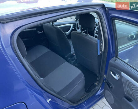 Синий Дачия Сандеро, объемом двигателя 1.4 л и пробегом 246 тыс. км за 4600 $, фото 12 на Automoto.ua