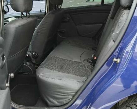 Синий Дачия Сандеро, объемом двигателя 1.1 л и пробегом 216 тыс. км за 3650 $, фото 7 на Automoto.ua