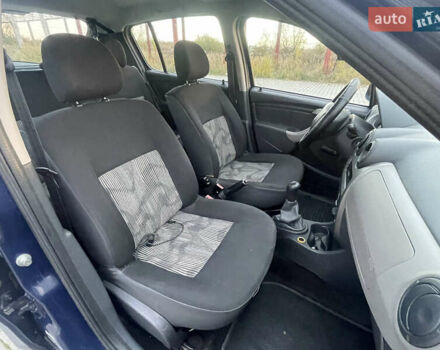 Синий Дачия Сандеро, объемом двигателя 1.2 л и пробегом 173 тыс. км за 3700 $, фото 26 на Automoto.ua