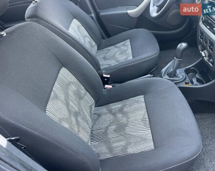 Синій Дачія Sandero, об'ємом двигуна 1.4 л та пробігом 150 тис. км за 5500 $, фото 16 на Automoto.ua