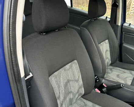 Синій Дачія Sandero, об'ємом двигуна 1.2 л та пробігом 160 тис. км за 4650 $, фото 15 на Automoto.ua