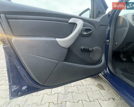 Синий Дачия Сандеро, объемом двигателя 1.2 л и пробегом 173 тыс. км за 3700 $, фото 17 на Automoto.ua