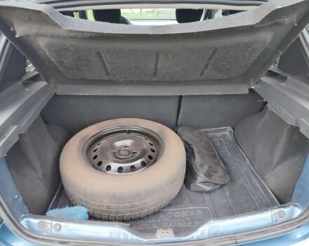 Синій Дачія Sandero, об'ємом двигуна 1.4 л та пробігом 186 тис. км за 4500 $, фото 12 на Automoto.ua