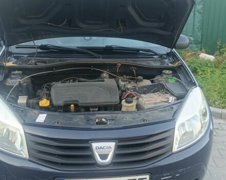 Синий Дачия Сандеро, объемом двигателя 0 л и пробегом 220 тыс. км за 3700 $, фото 1 на Automoto.ua