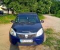 Синий Дачия Сандеро, объемом двигателя 1.4 л и пробегом 145 тыс. км за 4300 $, фото 1 на Automoto.ua