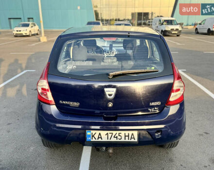 Синий Дачия Сандеро, объемом двигателя 1.5 л и пробегом 248 тыс. км за 4900 $, фото 3 на Automoto.ua