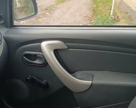 Дачія Sandero 2010 у Умани на Automoto.ua Синій Дачія Sandero, об'ємом двигуна 1.15 л та пробігом 162 тис. км за 3600 $, фото 9 на Automoto.ua